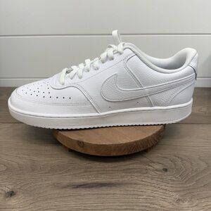 Men’s Nike Sneakers size 10.5